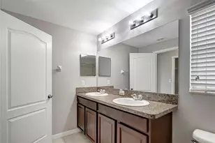 2227 Golden Falcon Dr, Ruskin, FL 33570 - Photo 34