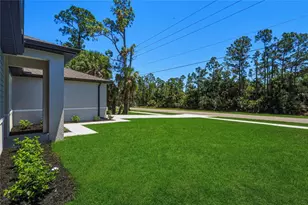 2843 S Chamberlain Blvd, North Port, FL 34286 - Photo 8