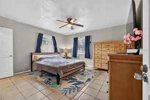39243 Lizabeth Cir, Zephyrhills, FL 33542 - Photo 24