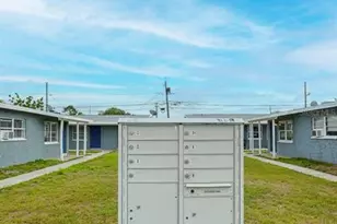 6538 42nd Ave N, Saint Petersburg, FL 33709 - Photo 36