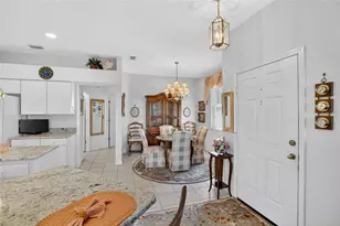 2631 Eagle Greens Dr, Plant City, FL 33566 - Photo 10