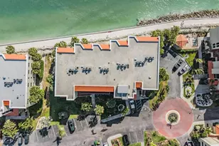 7435 Bayshore Dr, Treasure Island, FL 33706 - Photo 32