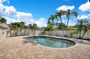145 27th Ave N, Saint Petersburg, FL 33704 - Photo 30