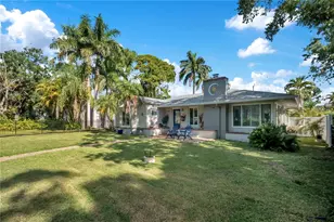 145 27th Ave N, Saint Petersburg, FL 33704 - Photo 2