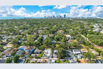 145 27th Avenue N, Saint Petersburg, FL 33704 - Photo 42