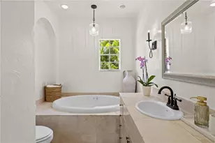7810 Senrab Dr, Bradenton, FL 34209 - Photo 32