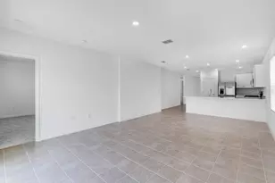 13803 Shellmore Ave, Palmetto, FL 34221 - Photo 8