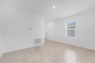 13803 Shellmore Ave, Palmetto, FL 34221 - Photo 6