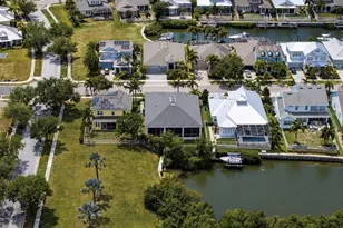 5605 Seagrass Pl, Apollo Beach, FL 33572 - Photo 70