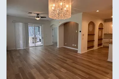 11107 Green Park Circle, Tampa, FL 33626 - Photo 8