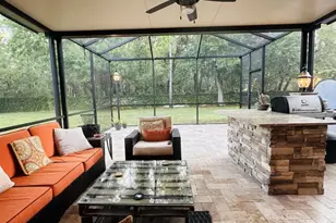 11107 Green Park Cir, Tampa, FL 33626 - Photo 20
