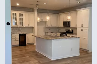 11107 Green Park Circle, Tampa, FL 33626 - Photo 4
