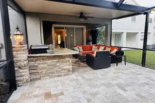 11107 Green Park Cir, Tampa, FL 33626 - Photo 14