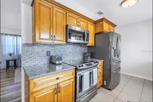 8199 115th St, Seminole, FL 33772 - Photo 8
