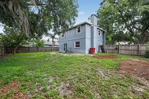 303 Sugar Creek Dr, Plant City, FL 33563 - Photo 20