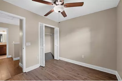 303 Sugar Creek Drive, Plant City, FL 33563 - Photo 14