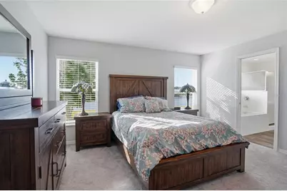 6872 Gideon Circle, Zephyrhills, FL 33541 - Photo 4