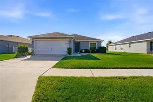 6872 Gideon Cir, Zephyrhills, FL 33541 - Photo 2
