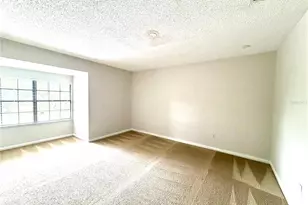 14904 Lake Forest Dr, Lutz, FL 33559 - Photo 10