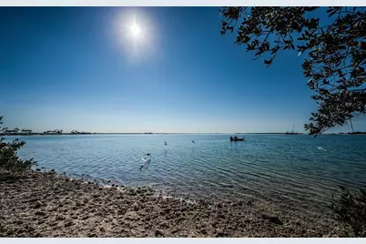 2 Causeway Boulevard #208, Dunedin, FL 34698 - Photo 2