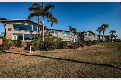 2 Causeway Boulevard #208, Dunedin, FL 34698 - Photo 26