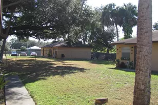 5215 E Columbus Dr, Tampa, FL 33619 - Photo 2