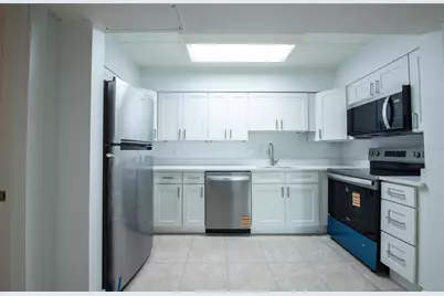 10365 Paradise Boulevard #9, Treasure Island, FL 33706 - Photo 6