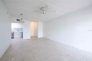10365 Paradise Blvd, Treasure Island, FL 33706 - Photo 16