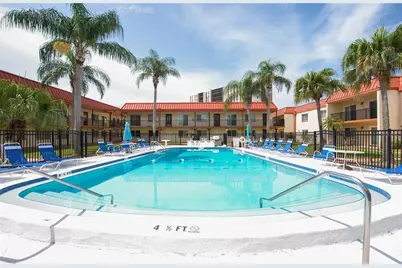 10365 Paradise Boulevard #9, Treasure Island, FL 33706 - Photo 4