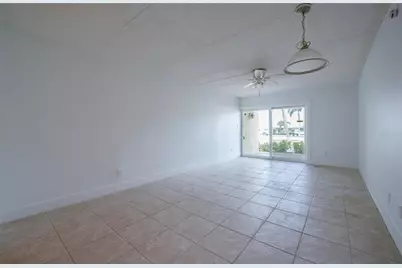 10365 Paradise Boulevard #9, Treasure Island, FL 33706 - Photo 12