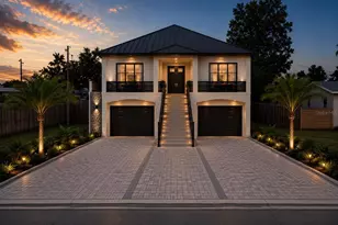 4101 Neptune Dr SE, Saint Petersburg, FL 33705 - Photo 1