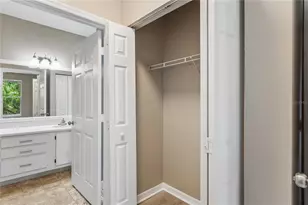 5618 Pinnacle Heights Cir, Tampa, FL 33624 - Photo 36