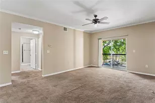5618 Pinnacle Heights Cir, Tampa, FL 33624 - Photo 8