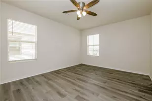 4916 Willow Breeze Wy, Palmetto, FL 34221 - Photo 14