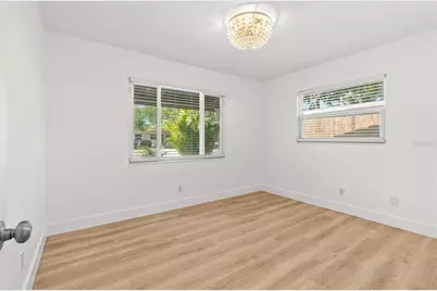 8020 24th Avenue N, Saint Petersburg, FL 33710 - Photo 24