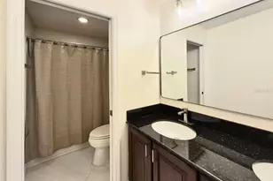 2214 Green Oaks Ln, Tampa, FL 33612 - Photo 52