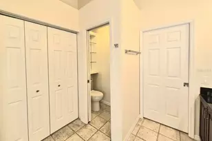 2214 Green Oaks Ln, Tampa, FL 33612 - Photo 36