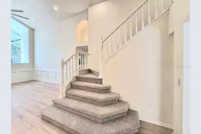 2214 Green Oaks Lane, Tampa, FL 33612 - Photo 40