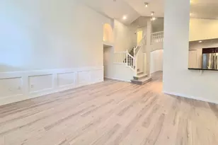 2214 Green Oaks Ln, Tampa, FL 33612 - Photo 22