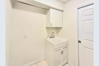2214 Green Oaks Lane, Tampa, FL 33612 - Photo 12