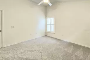 2214 Green Oaks Ln, Tampa, FL 33612 - Photo 56