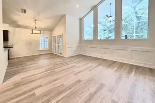 2214 Green Oaks Ln, Tampa, FL 33612 - Photo 24