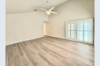 2214 Green Oaks Lane, Tampa, FL 33612 - Photo 46