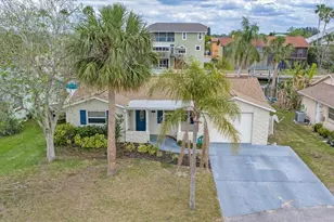15536 Century Dr, Hudson, FL 34667 - Photo 38