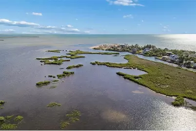 10501 Pine Island Drive, Weeki Wachee, FL 34607 - Photo 14