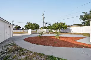 13589 120th St, Largo, FL 33778 - Photo 26