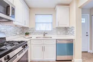 5940 30th Ave S, Gulfport, FL 33707 - Photo 6