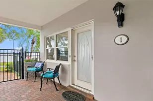 1101 Victoria Dr, Dunedin, FL 34698 - Photo 1