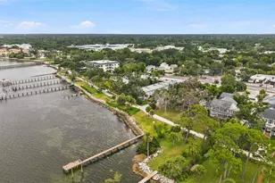 1101 Victoria Dr, Dunedin, FL 34698 - Photo 22