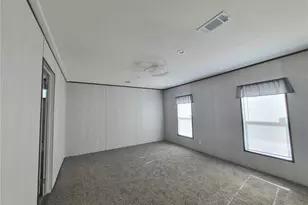 8128 Weeping Willow St, Brooksville, FL 34613 - Photo 18